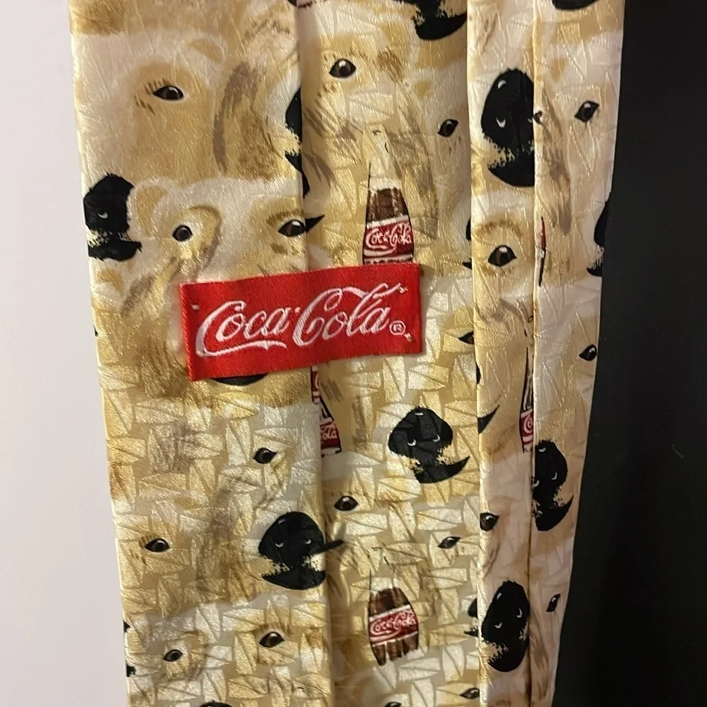 Coca Cola Polar Bear Head Face Silk Necktie Tie Made in USA Vintage